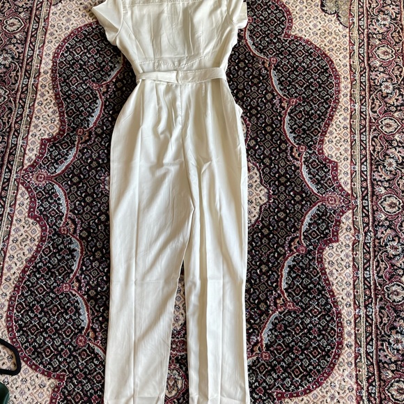 Utility button detail jumpsuit - Picture 4 of 7